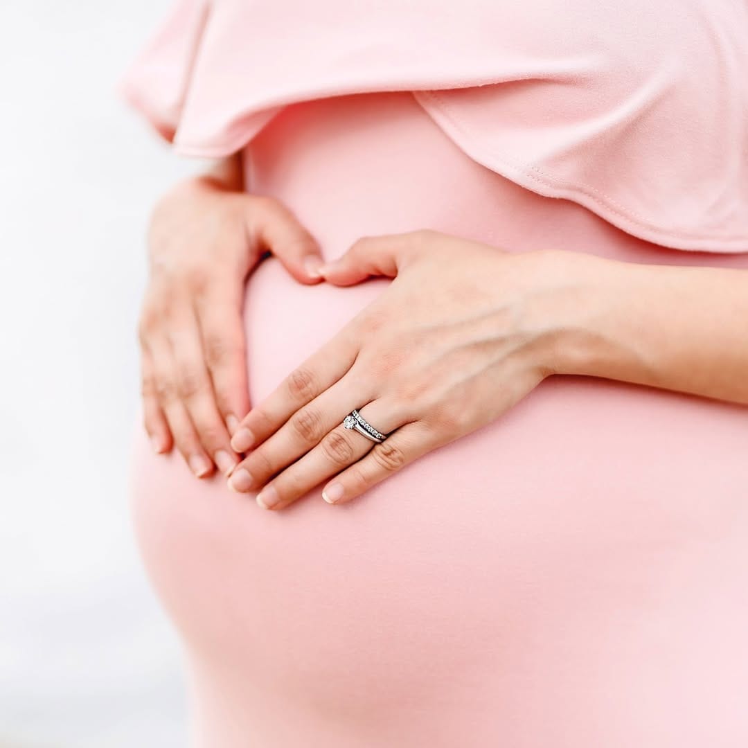 Post 9 by Nursing Covers & Swaddles on Instagram (image)