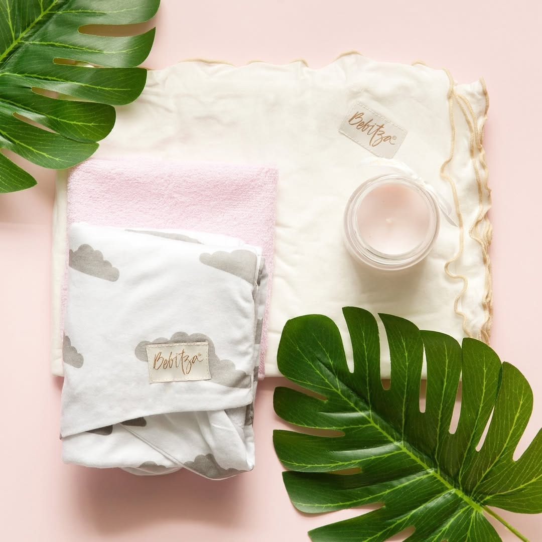 Post 4 by Nursing Covers & Swaddles on Instagram (image)