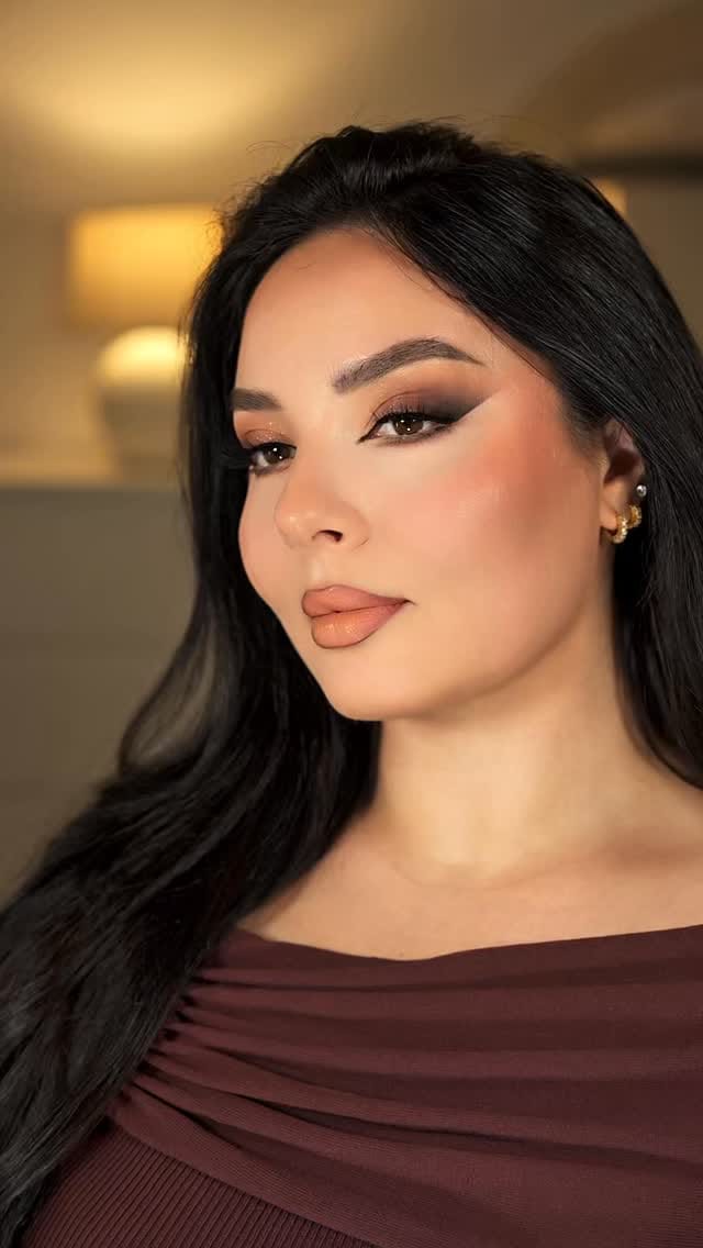 Post 9 by لجين البيات | Lujain Al Bayat on Instagram (video)