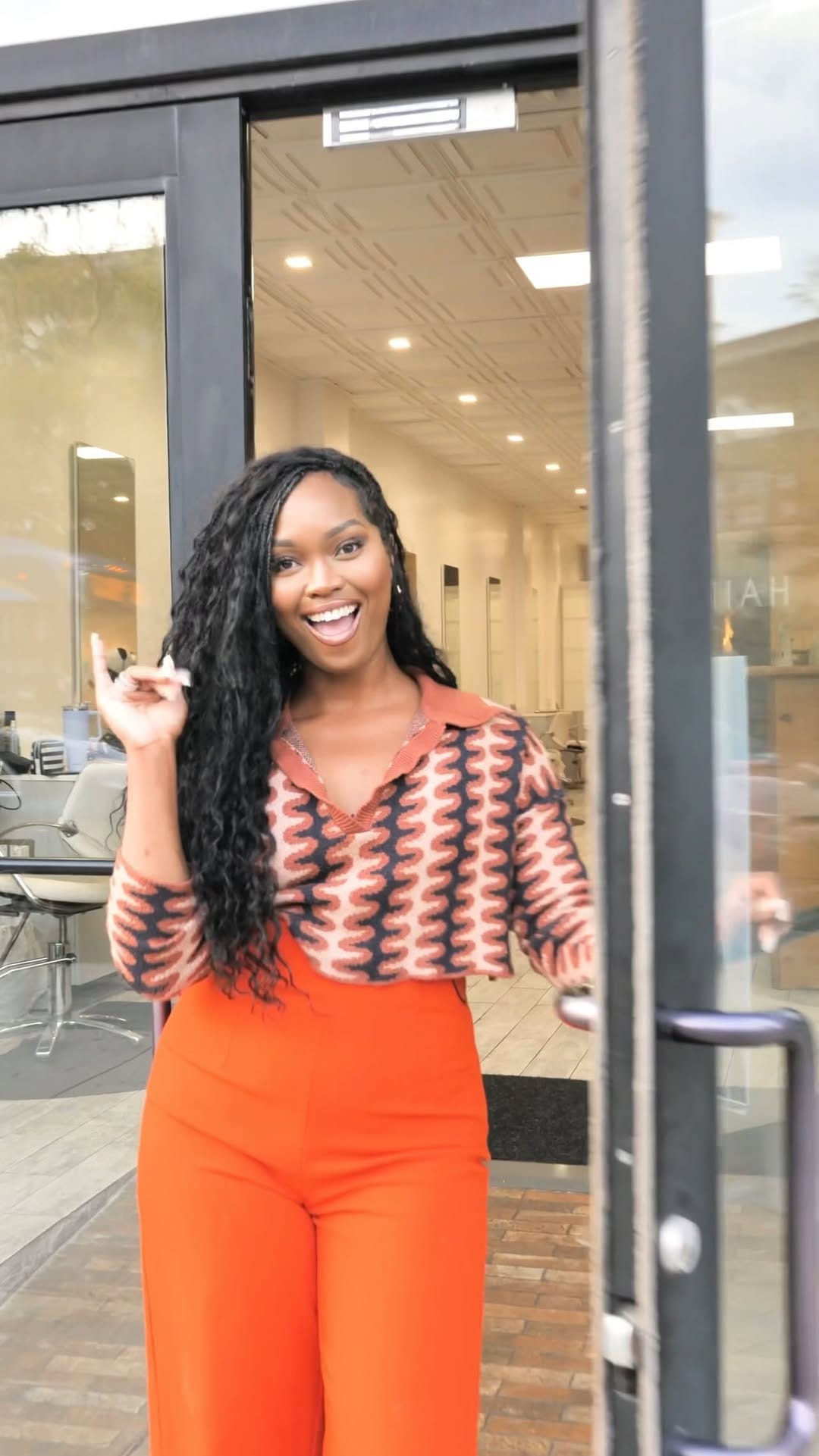 Post 9 by 🌱 NYC Beauty & Wellness Destination on Instagram (video)