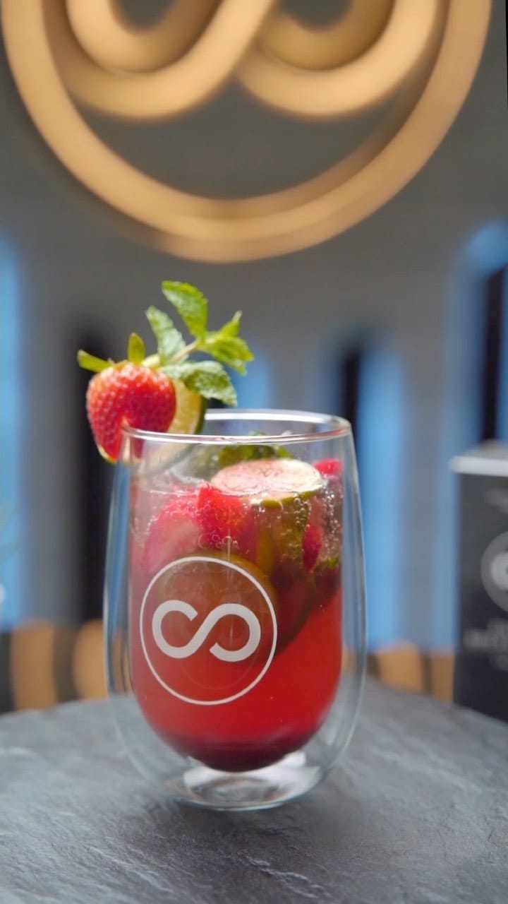 Post 8 by ICONS Coffee Couture Oman ♾🇴🇲 on Instagram (video)