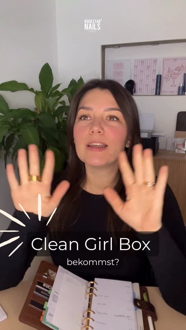 Post 4 by Fachhandel für Nageldesign - Color Gel, UV Gel, Gellack etc. on Instagram (video)