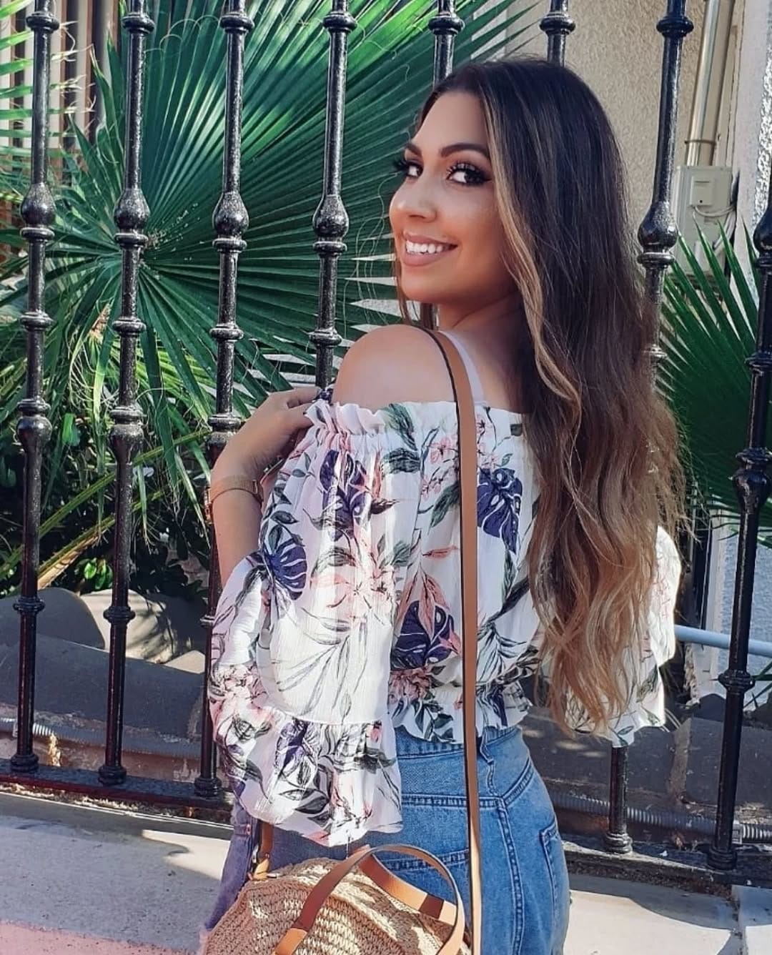 Post 8 by Mayra Joann Lobato on Instagram (image)