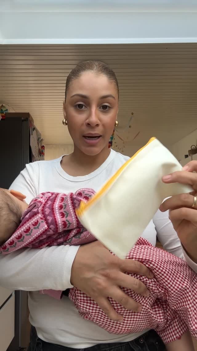 Post 2 by Vanessa 28 on Instagram (video)