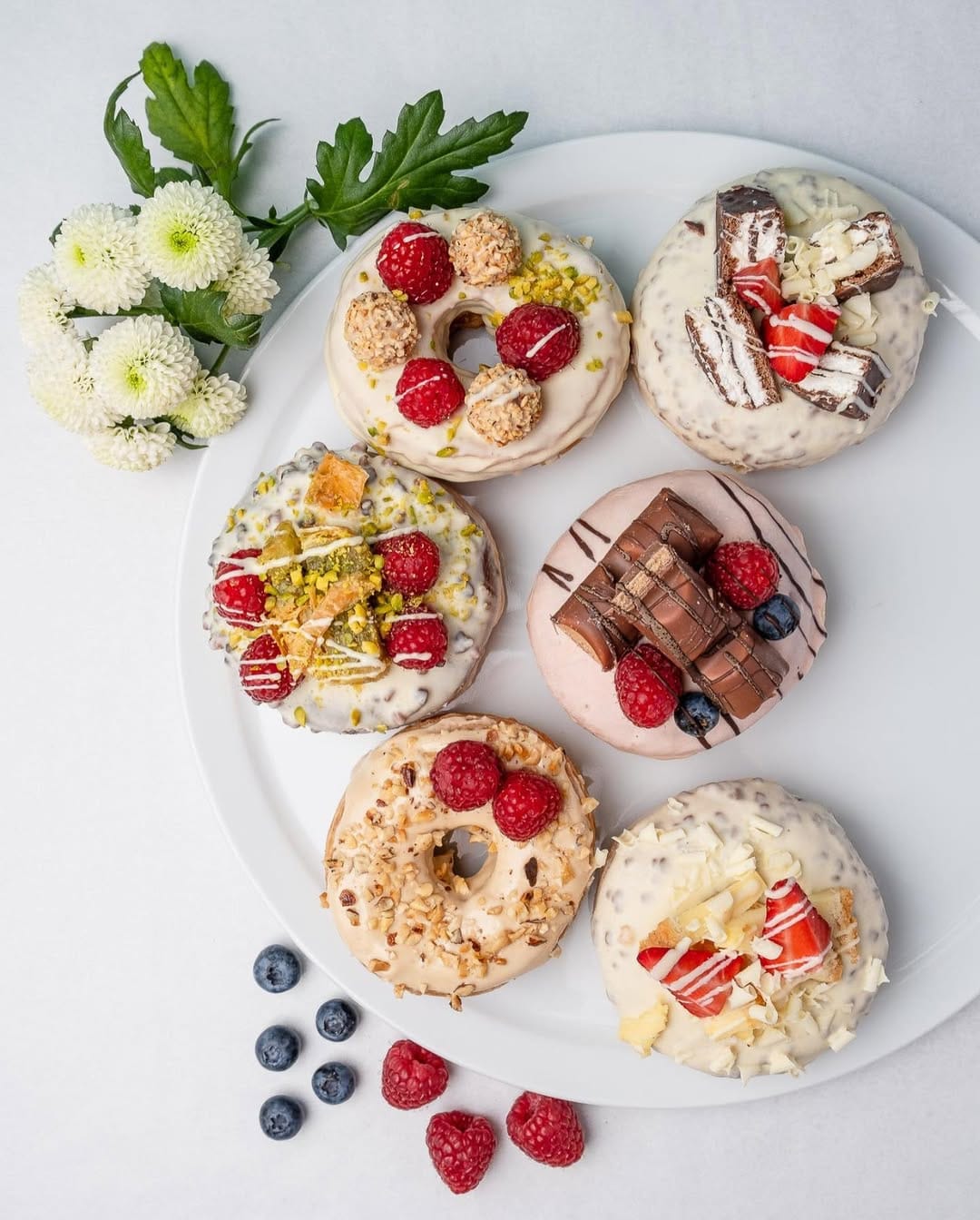 Post 5 by Fancy Donuts Mall of Berlin on Instagram (image)