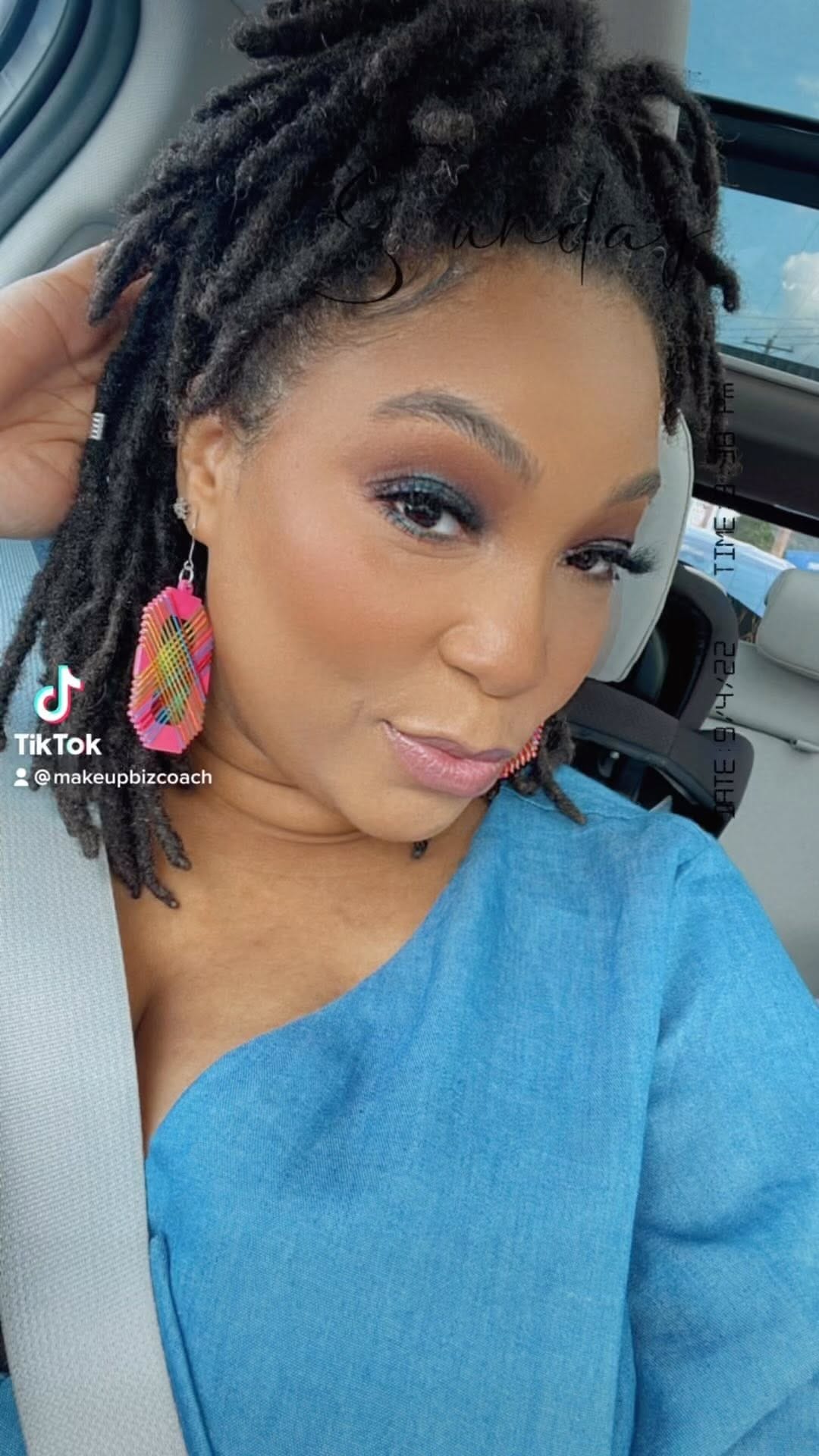 Post 10 by Memphis MUA & Business Coach on Instagram (video)