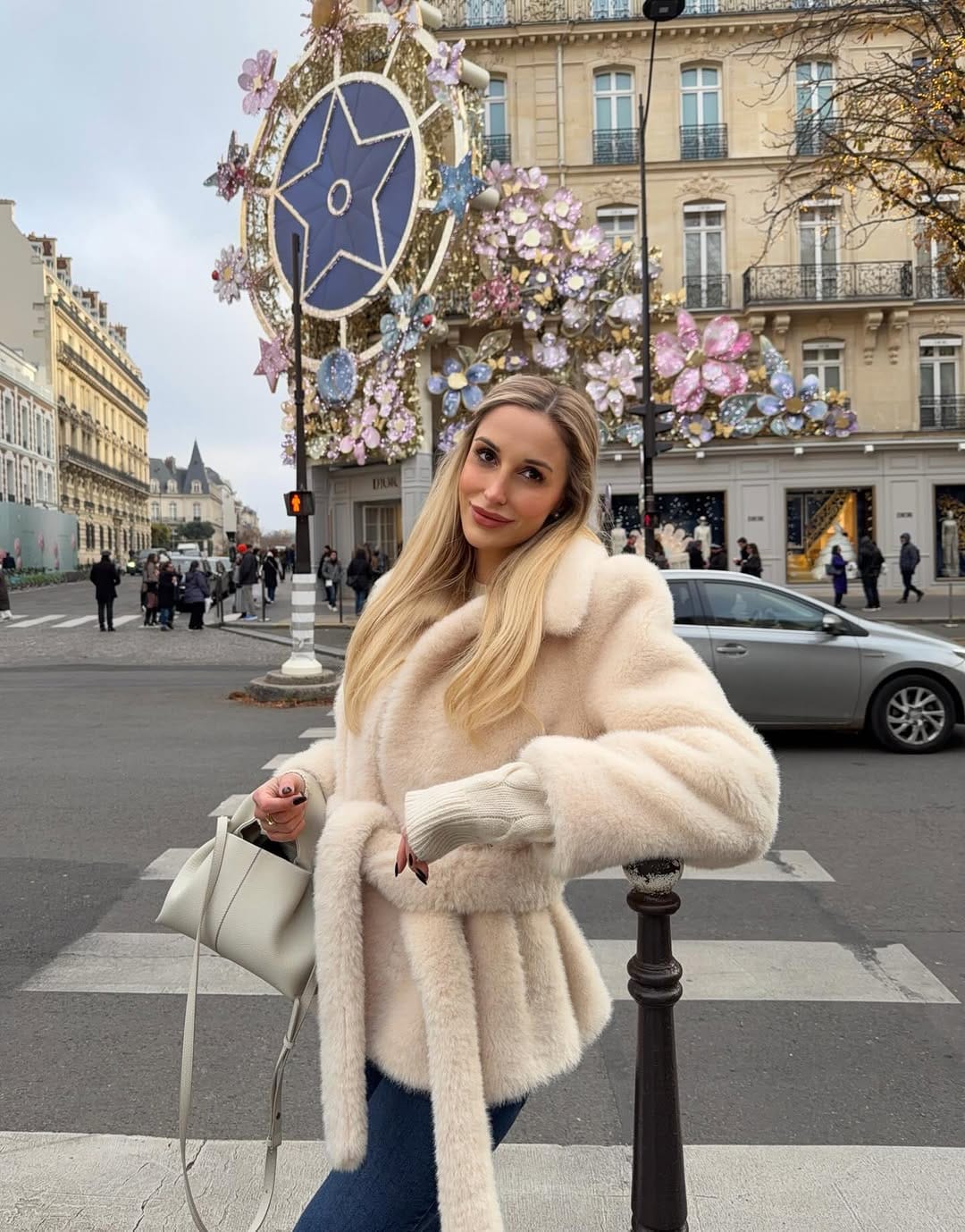 Post 10 by Lea Maleen 🦋 on Instagram (carousel)