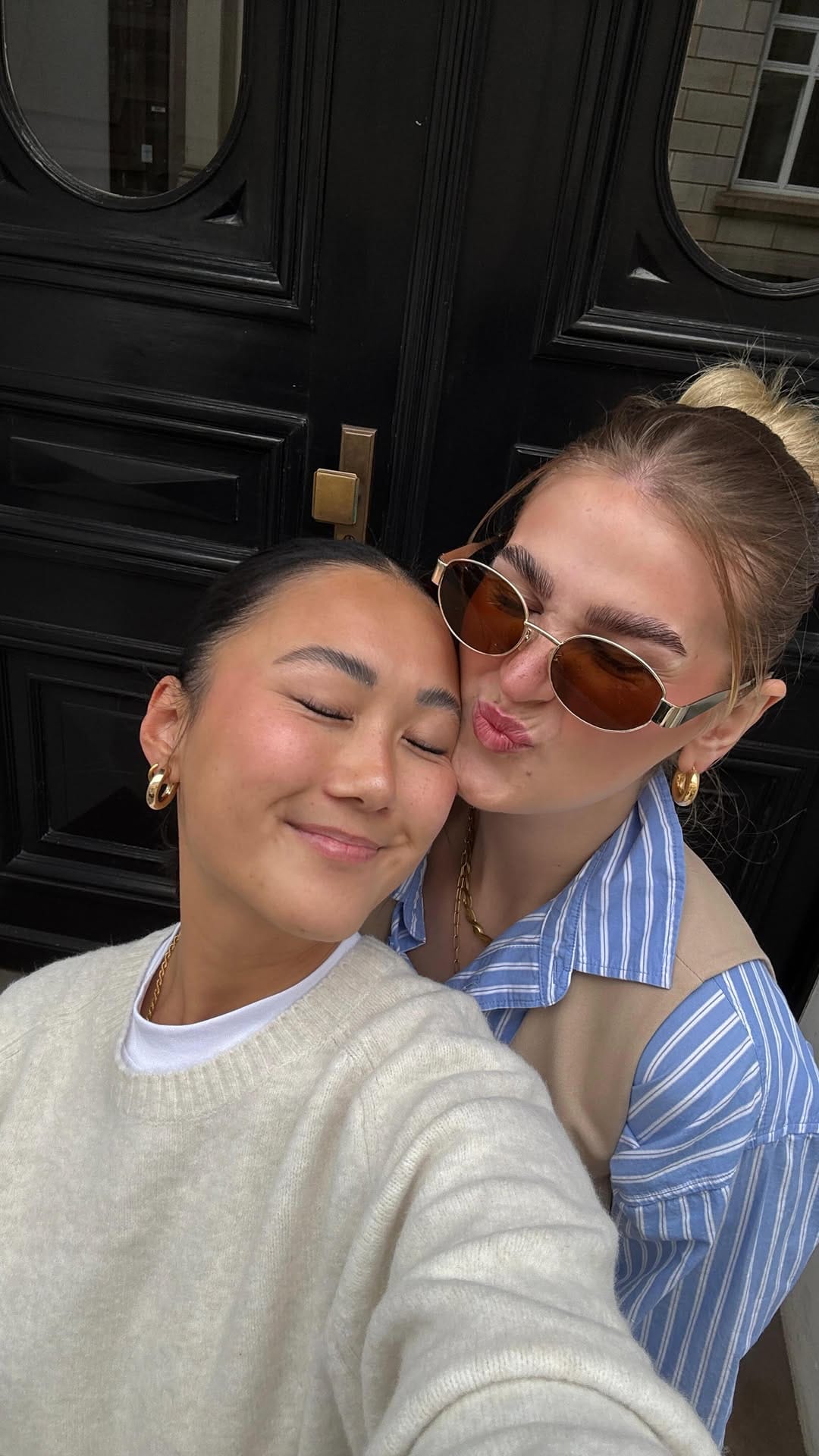 Post 9 by Sinah💗 on Instagram (video)