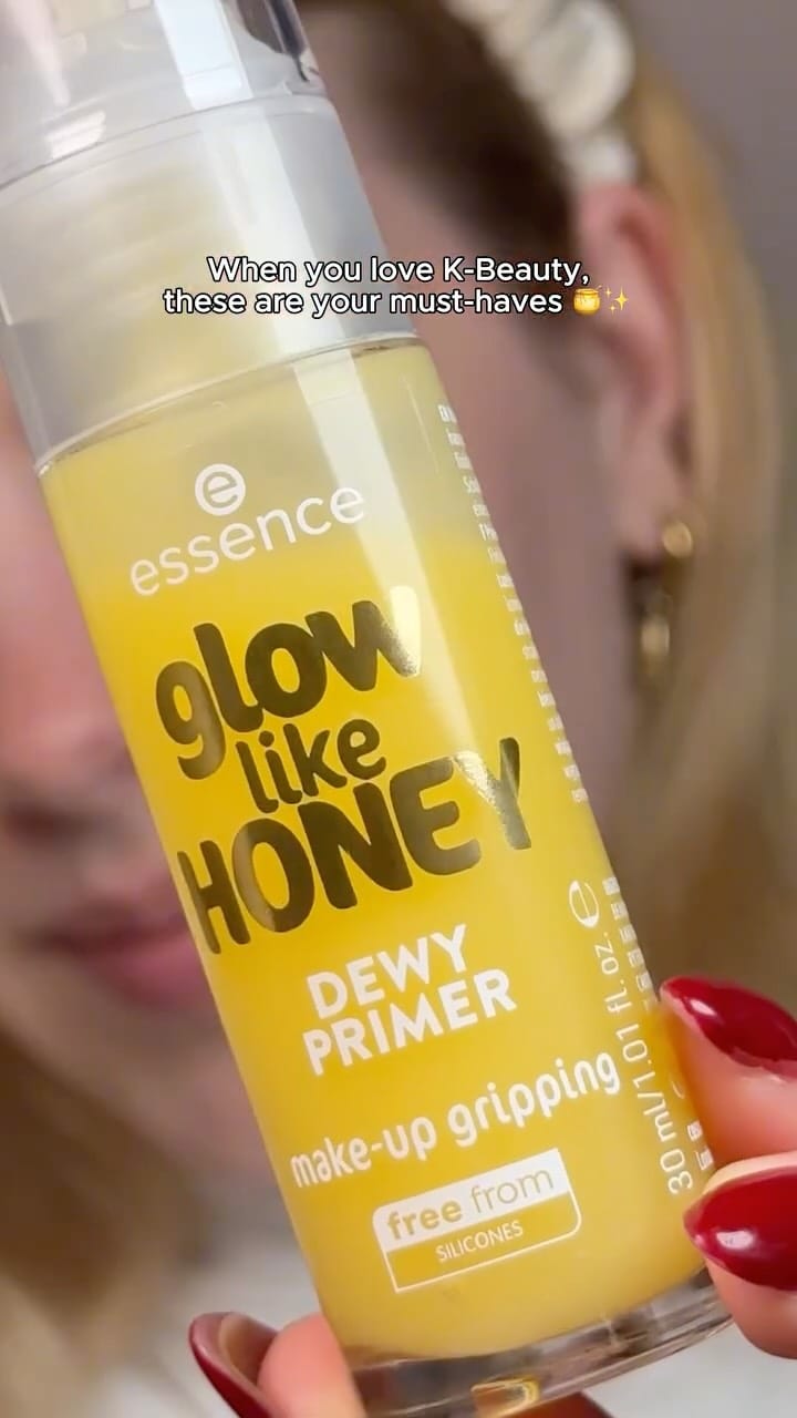Post 2 by essence cosmetics on Instagram (video)