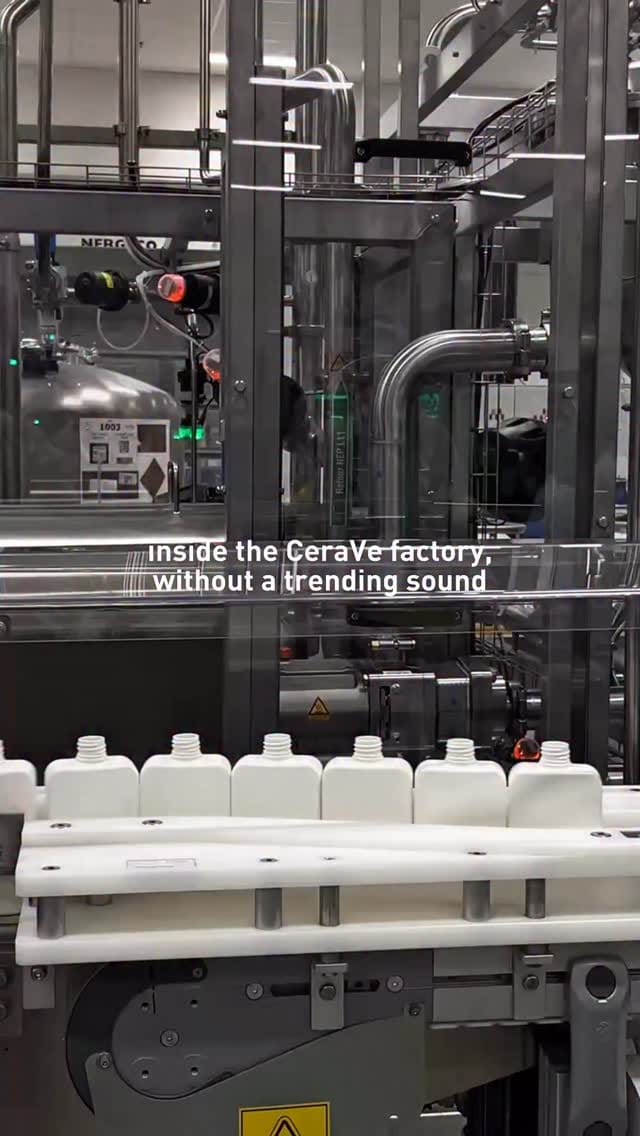 Post 7 by CeraVe on Instagram (video)