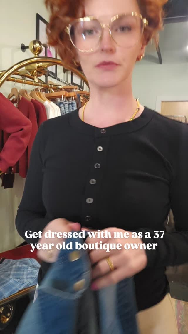 Post 8 by CATALOGUE COLLECTION - Womens Boutique on Instagram (video)