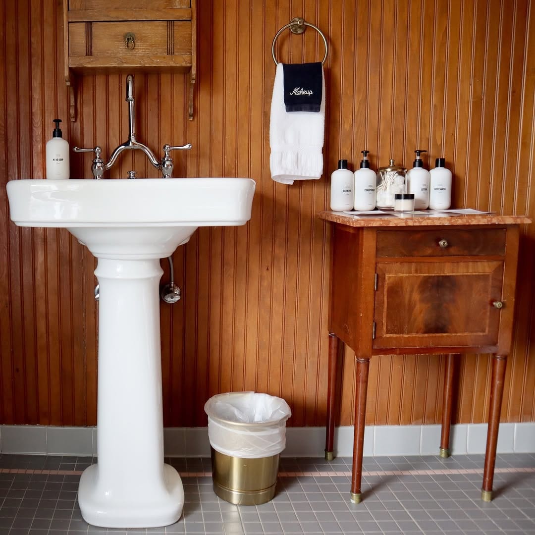 Post 10 by Public Goods on Instagram (image)