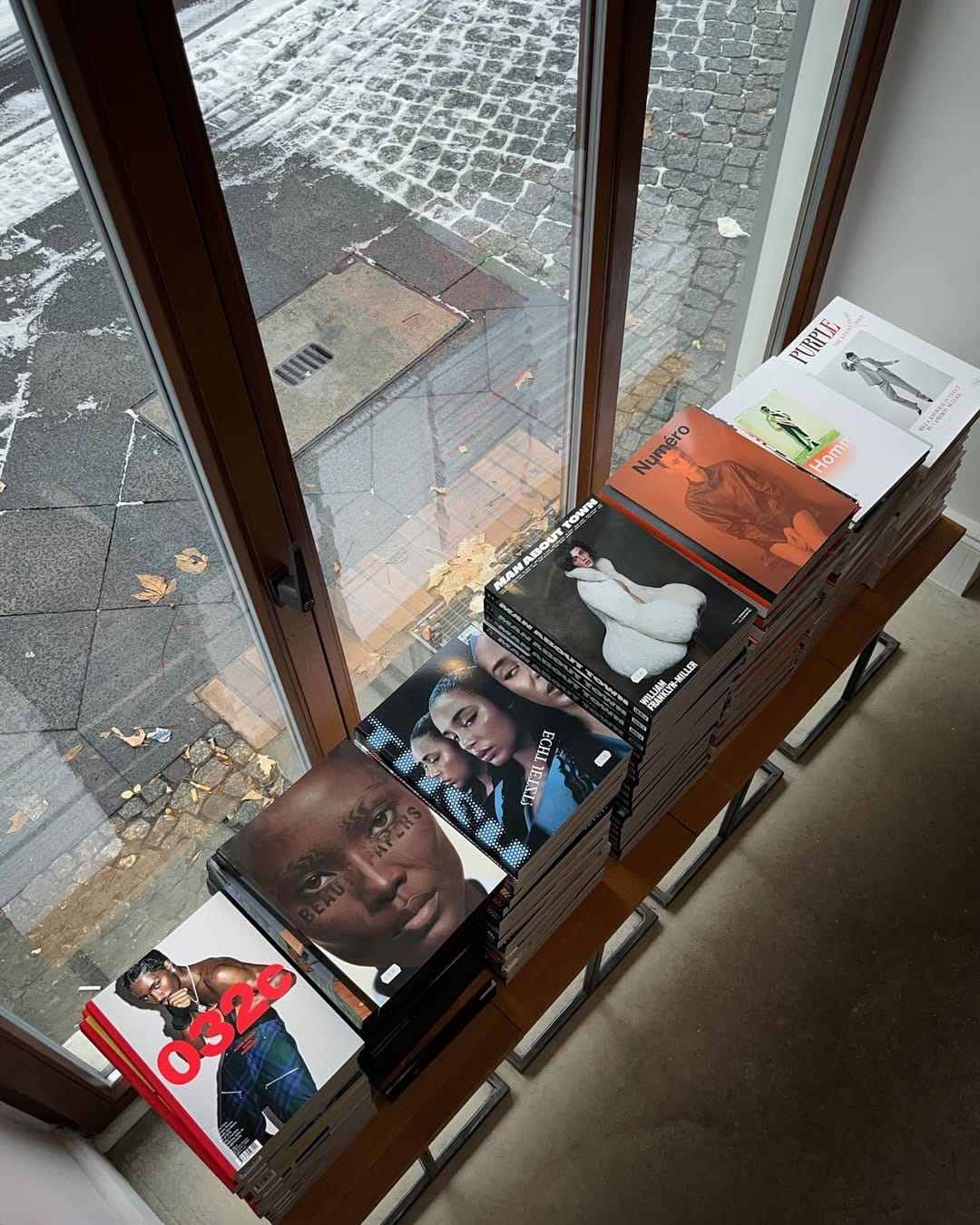 Post 10 by ROSA WOLF MAGAZINES on Instagram (image)