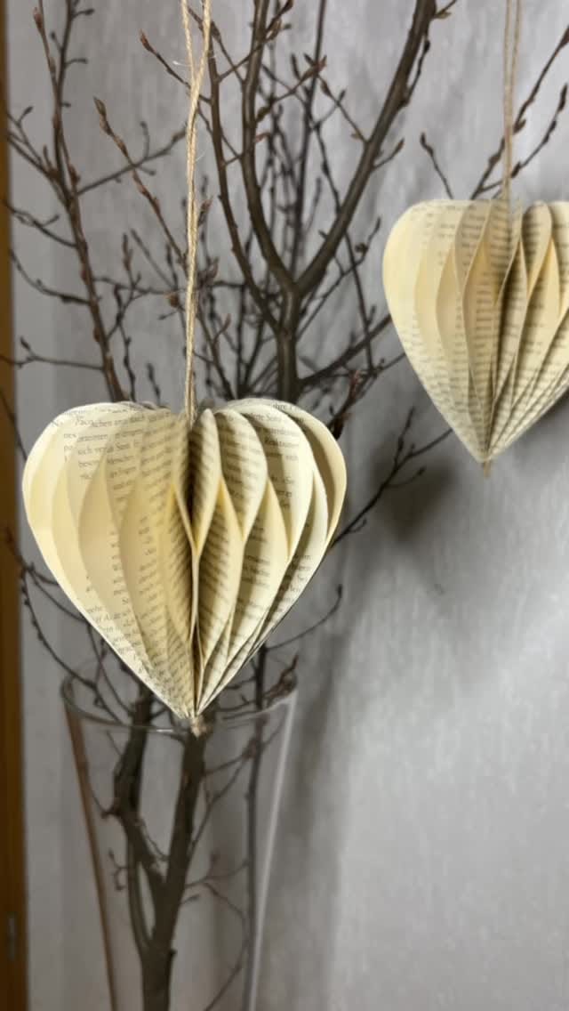 Post 1 by Katerina | DIY on Instagram (video)