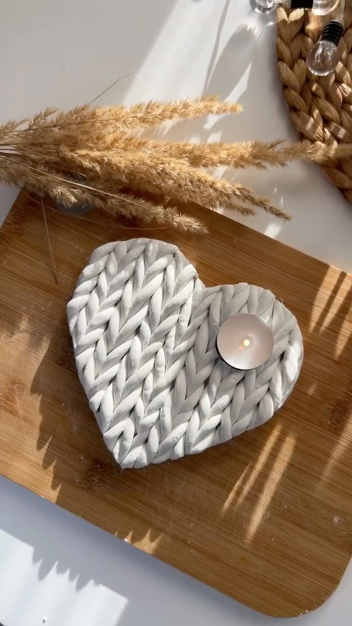 Post 4 by Katerina | DIY on Instagram (video)