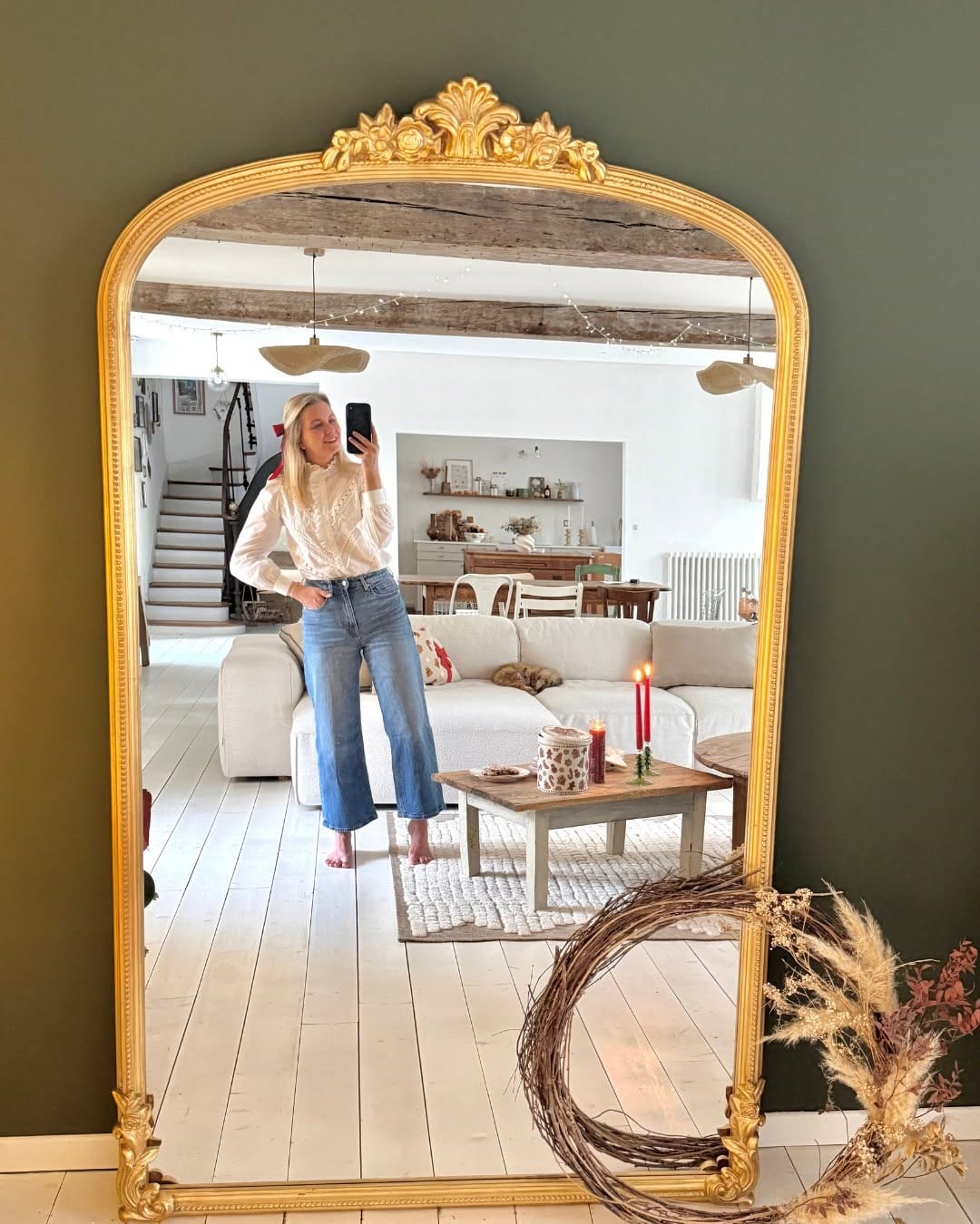Post 8 by Maisons du Monde on Instagram (carousel)