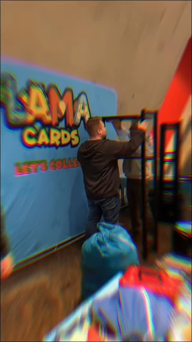 Post 7 by LamaCards on Instagram (video)