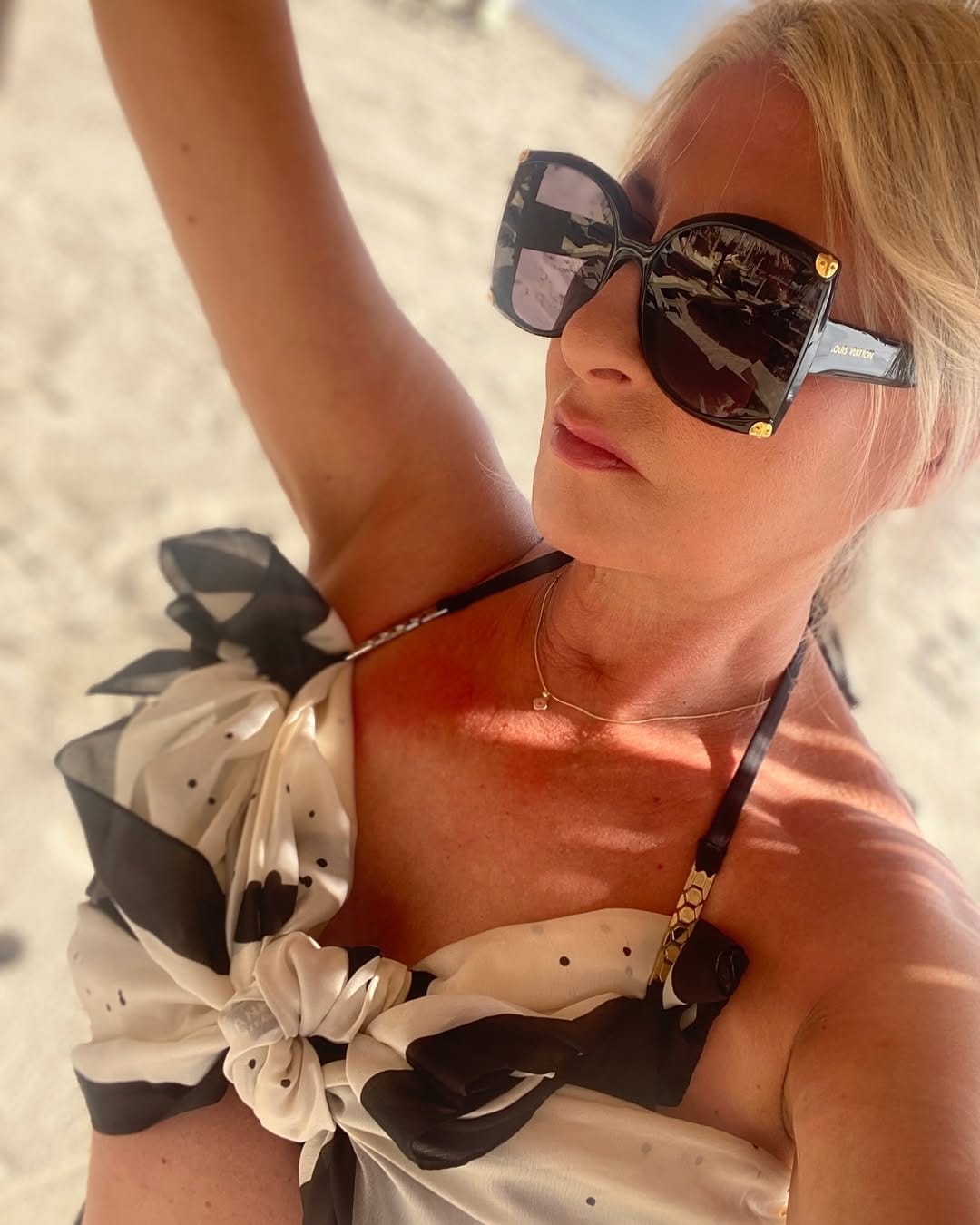 Post 6 by Megi van Leeuwen🧿 on Instagram (carousel)