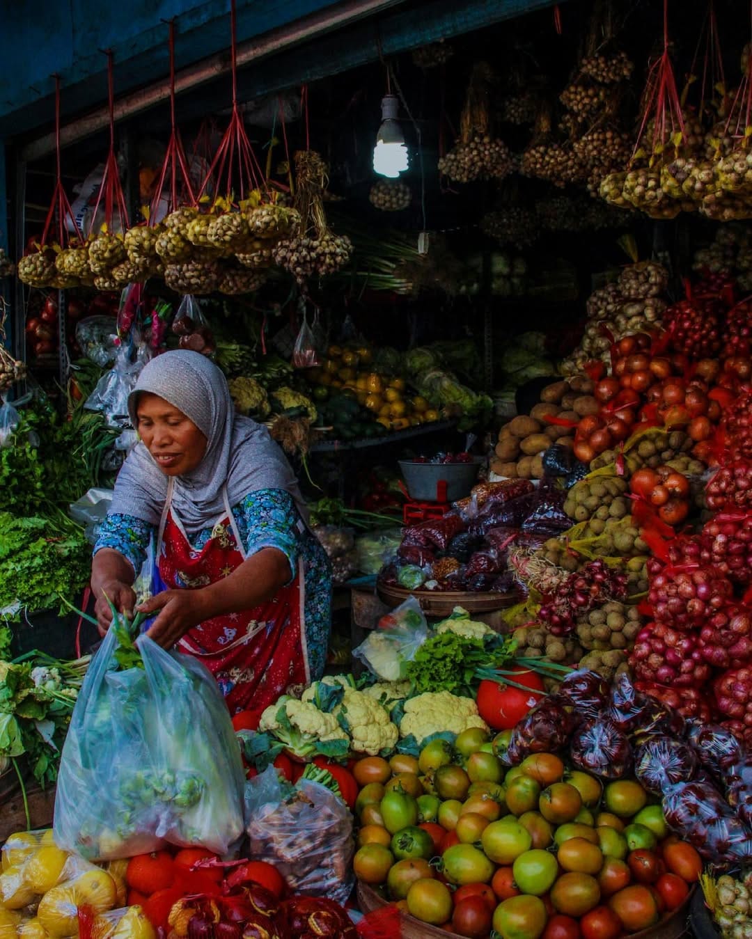 Post 2 by GROCERY|ONLINE|FRESH on Instagram (image)
