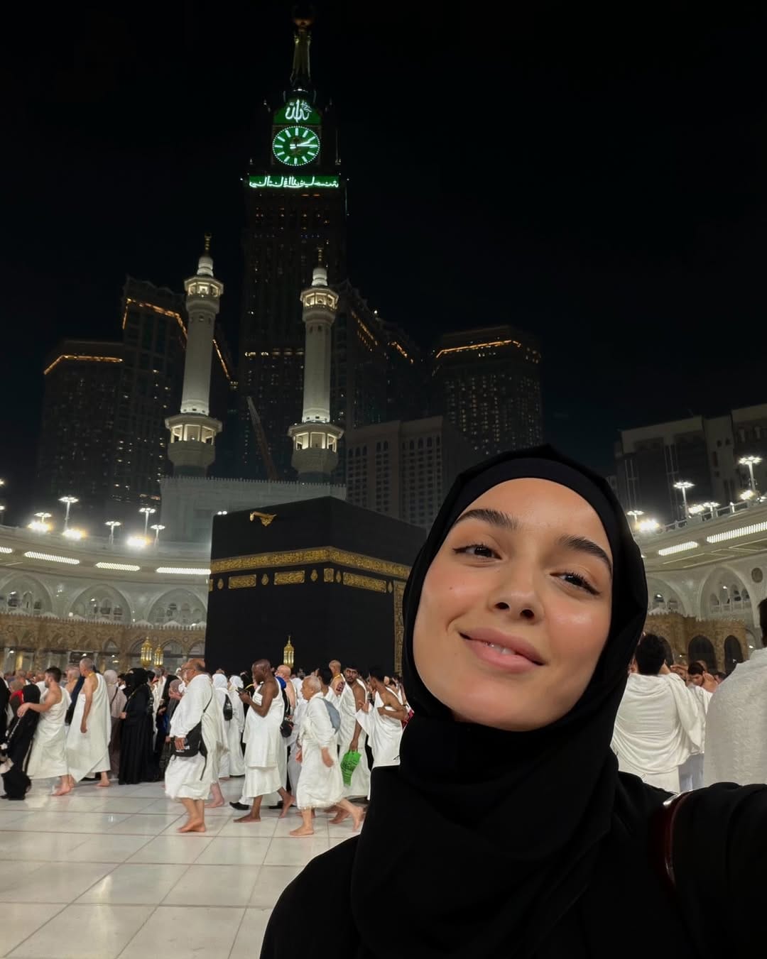 Post 2 by Roumaissa Allata on Instagram (carousel)