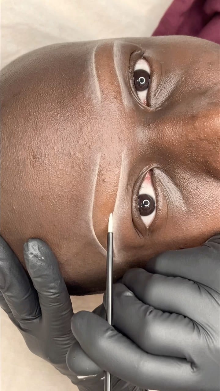 Post 10 by Dora Hollos on Instagram (video)
