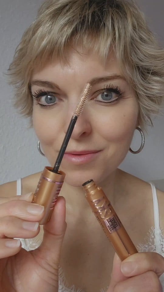 Post 5 by Caro on Instagram (video)