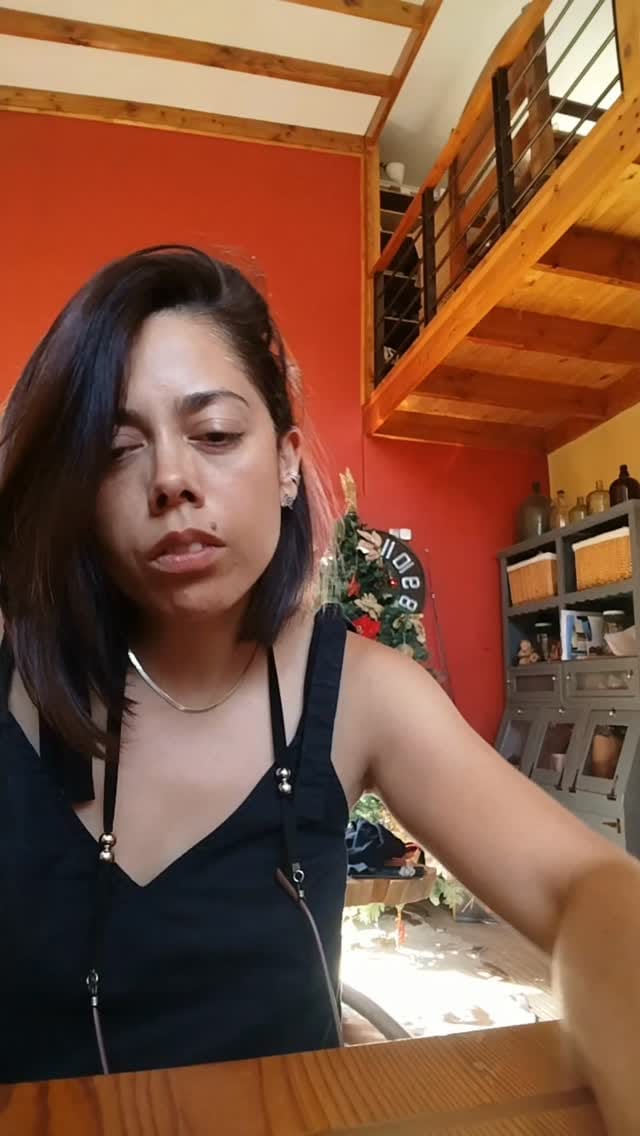 Post 7 by Essencias Aconcagua on Instagram (video)
