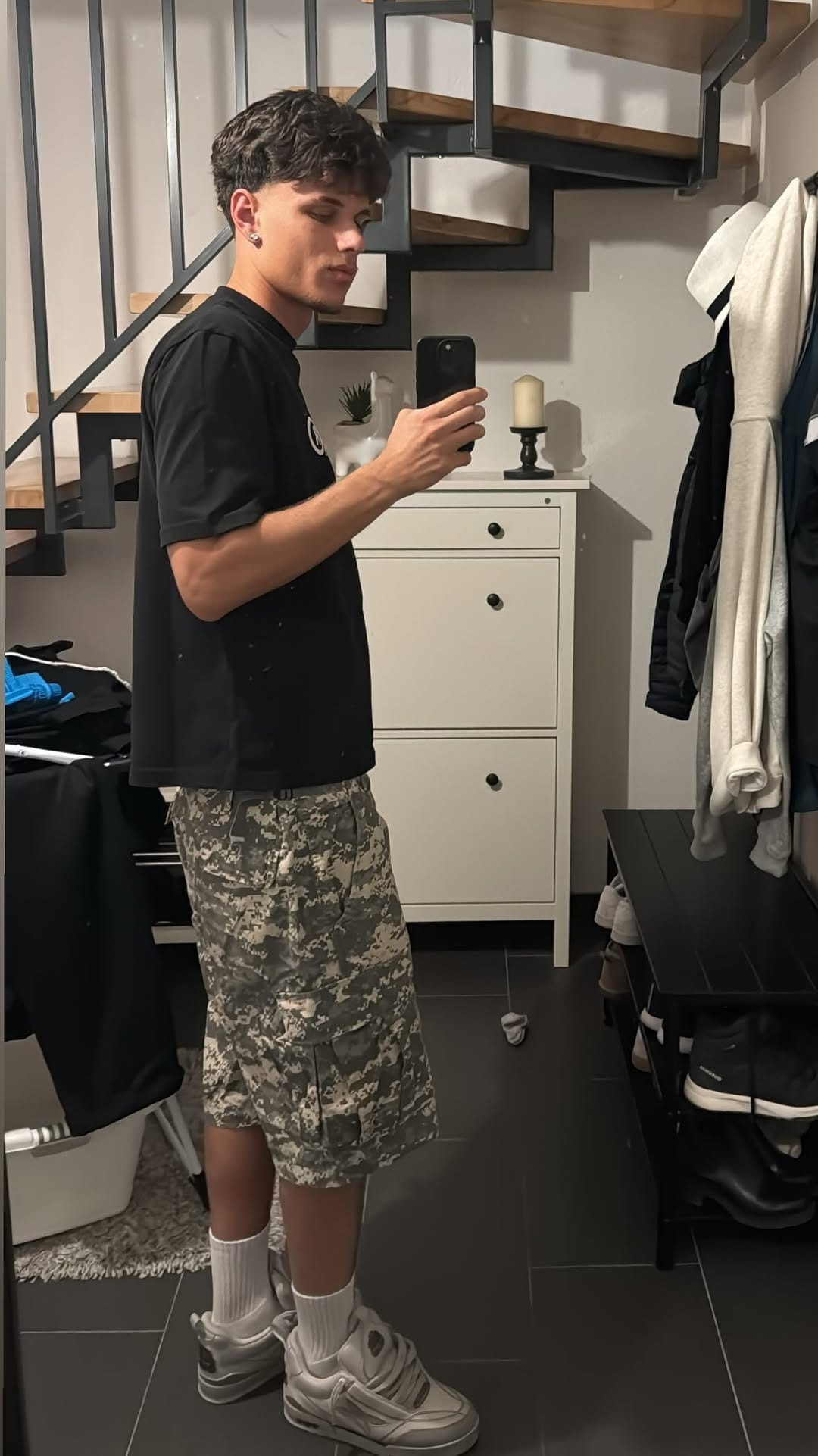Post 4 by 𝐒𝐍𝐔𝐒𝐈 Sneaker & More Stuttgart on Instagram (video)