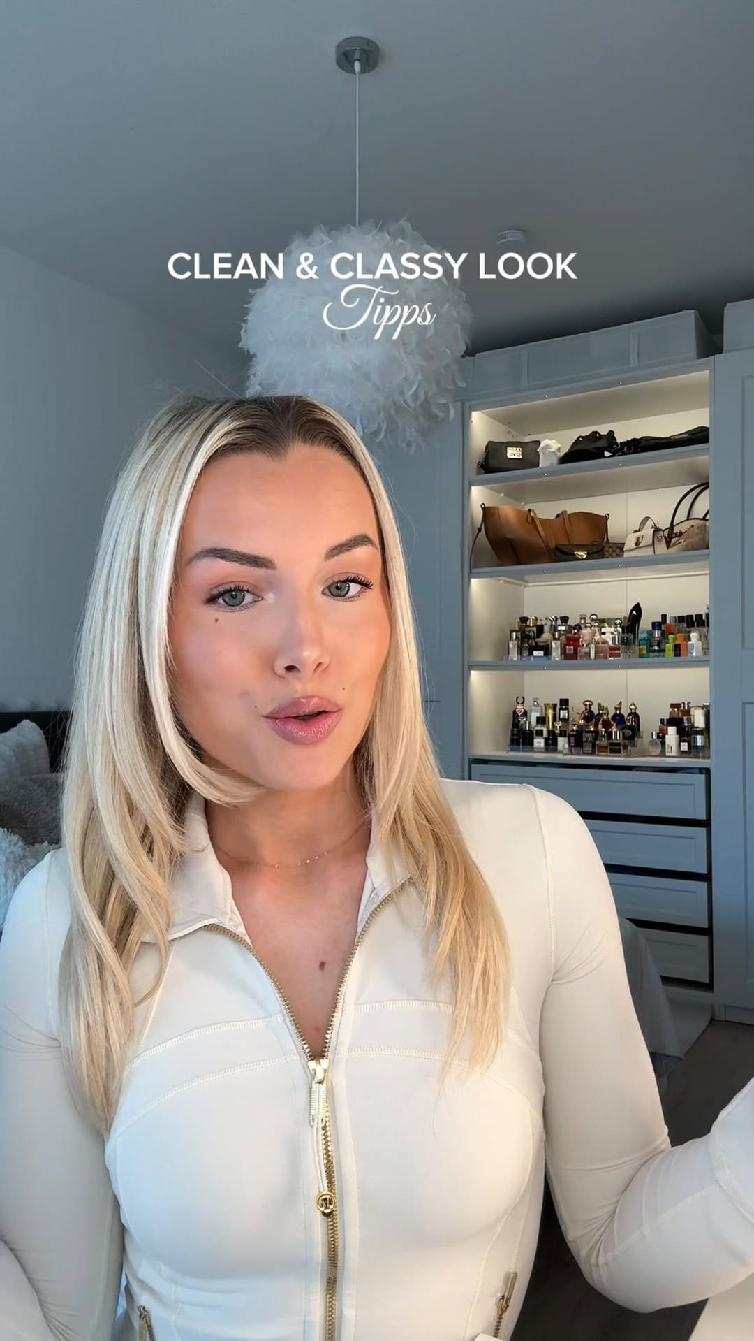 Post 4 by J E N N Y on Instagram (video)