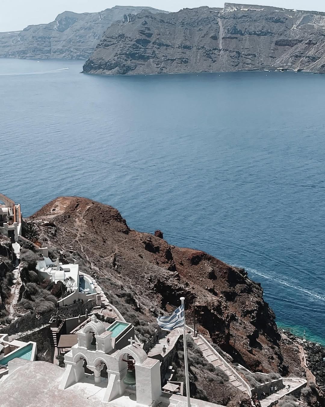 Post 9 by Anna Pecherska on Instagram (image)
