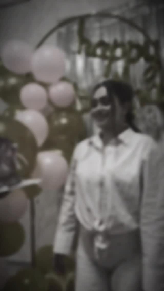 Post 10 by Sonia Beauty on Instagram (video)