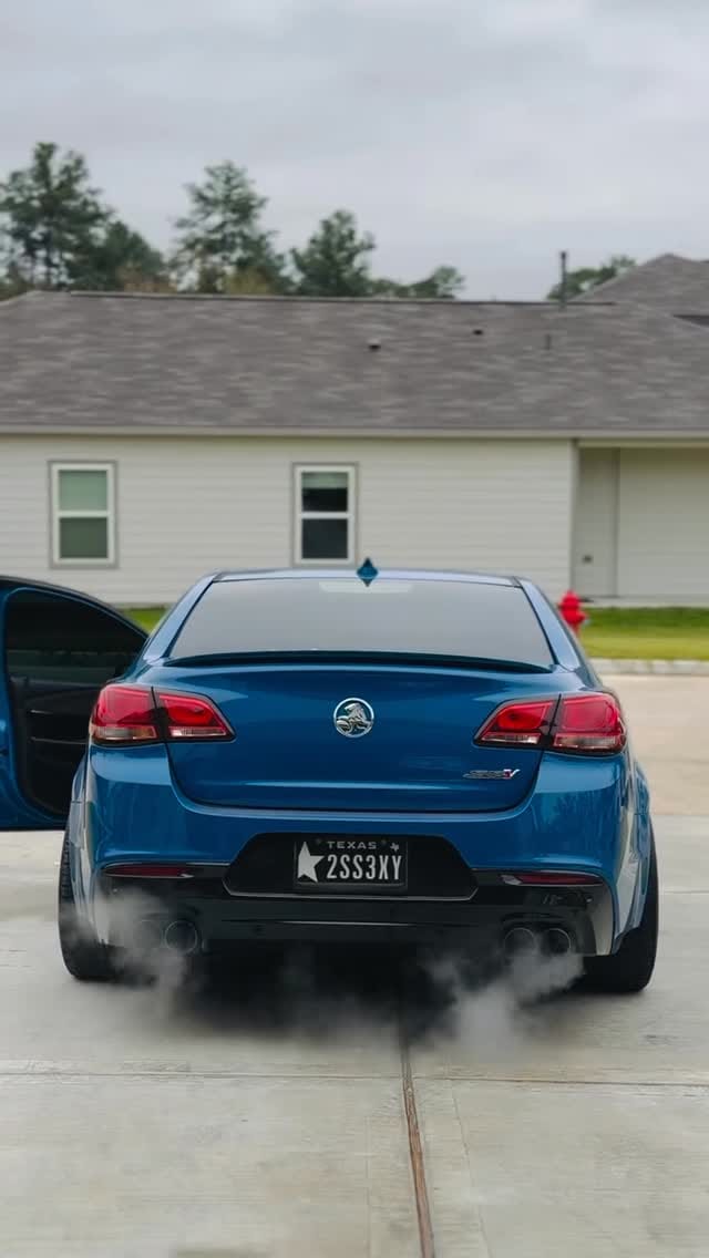 Post 2 by 𝙎𝙎𝙊𝙣𝙡𝙮.𝙘𝙤𝙢 on Instagram (video)