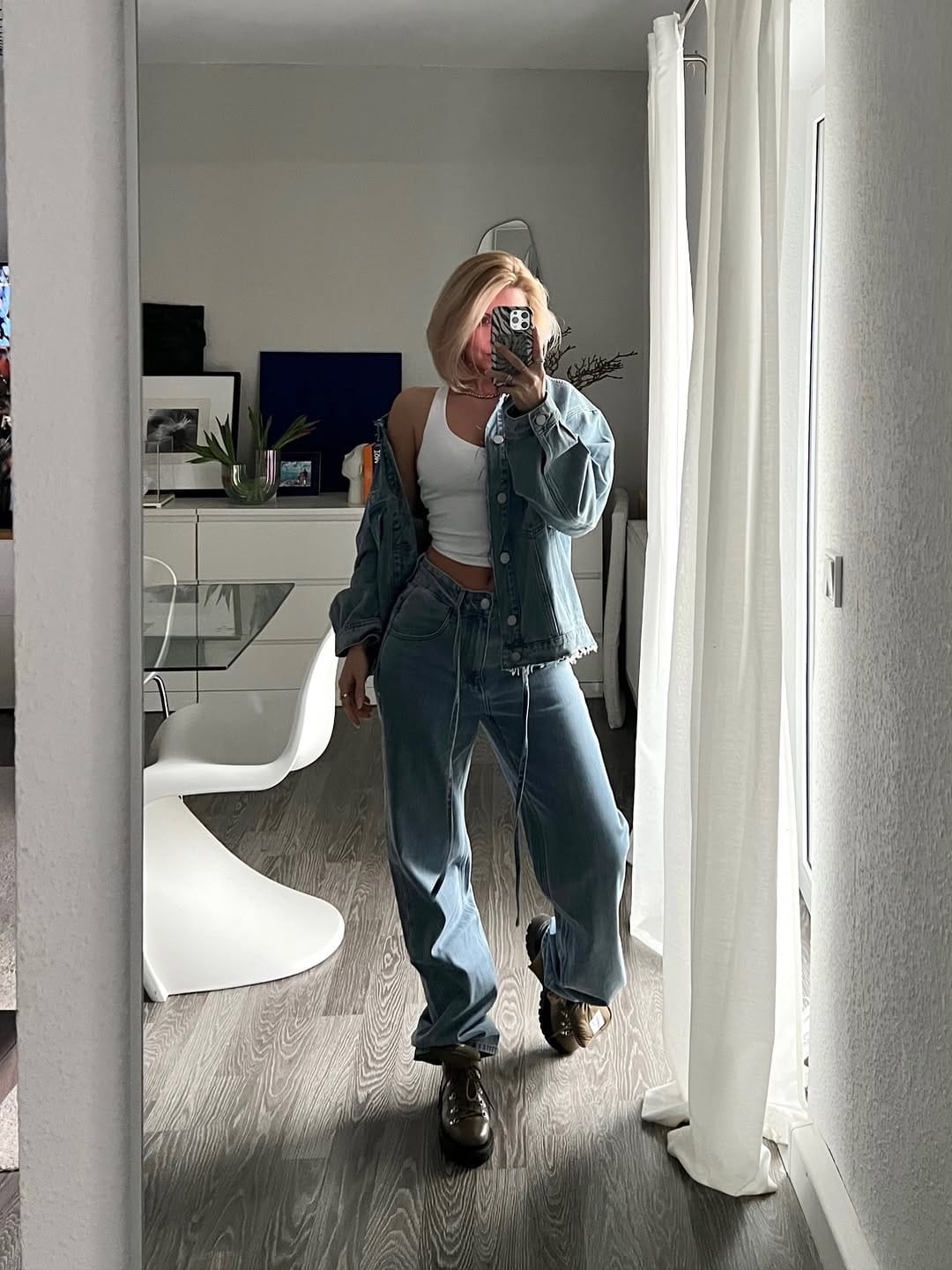 Post 3 by Paulina K. | Fashion | Travel |  🌺 on Instagram (carousel)