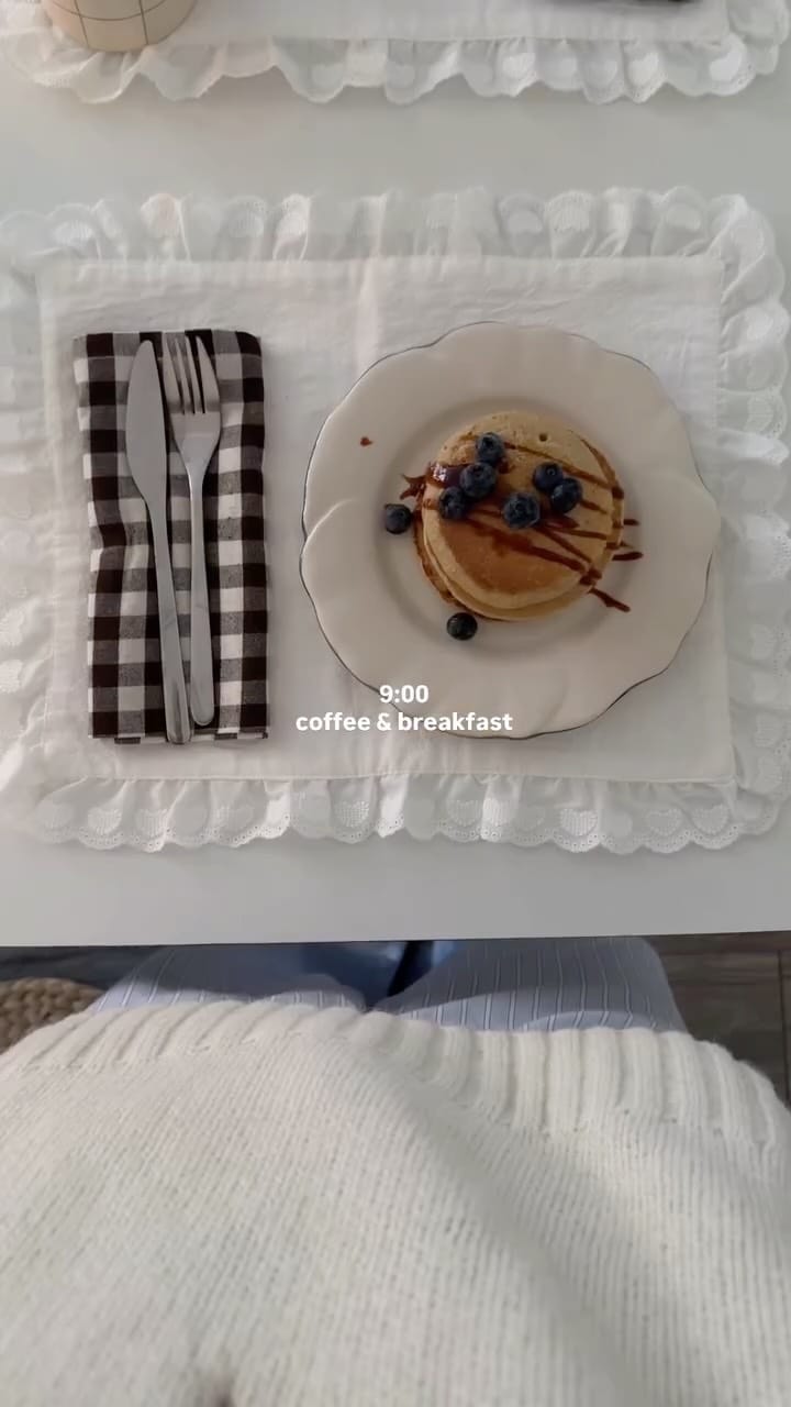 Post 3 by Shaya on Instagram (video)