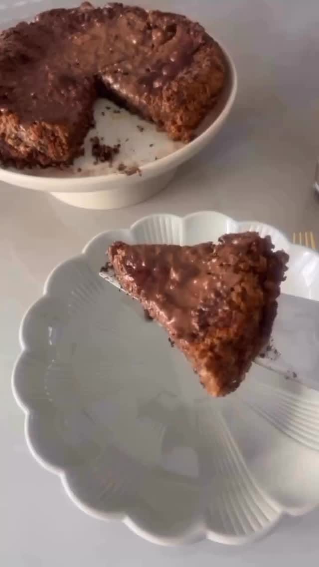 Post 8 by Hasna Aa on Instagram (video)