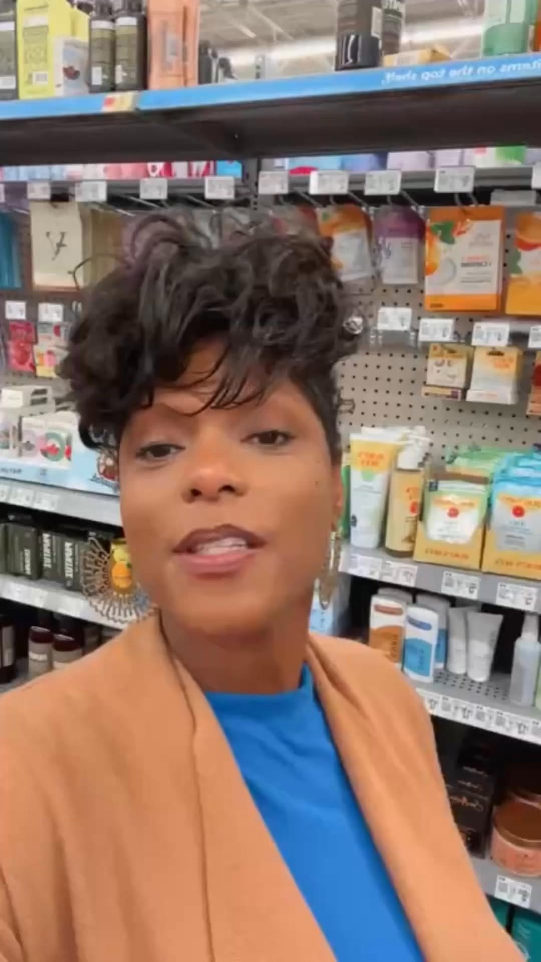 Post 5 by EssenceTree Holistic Life on Instagram (video)