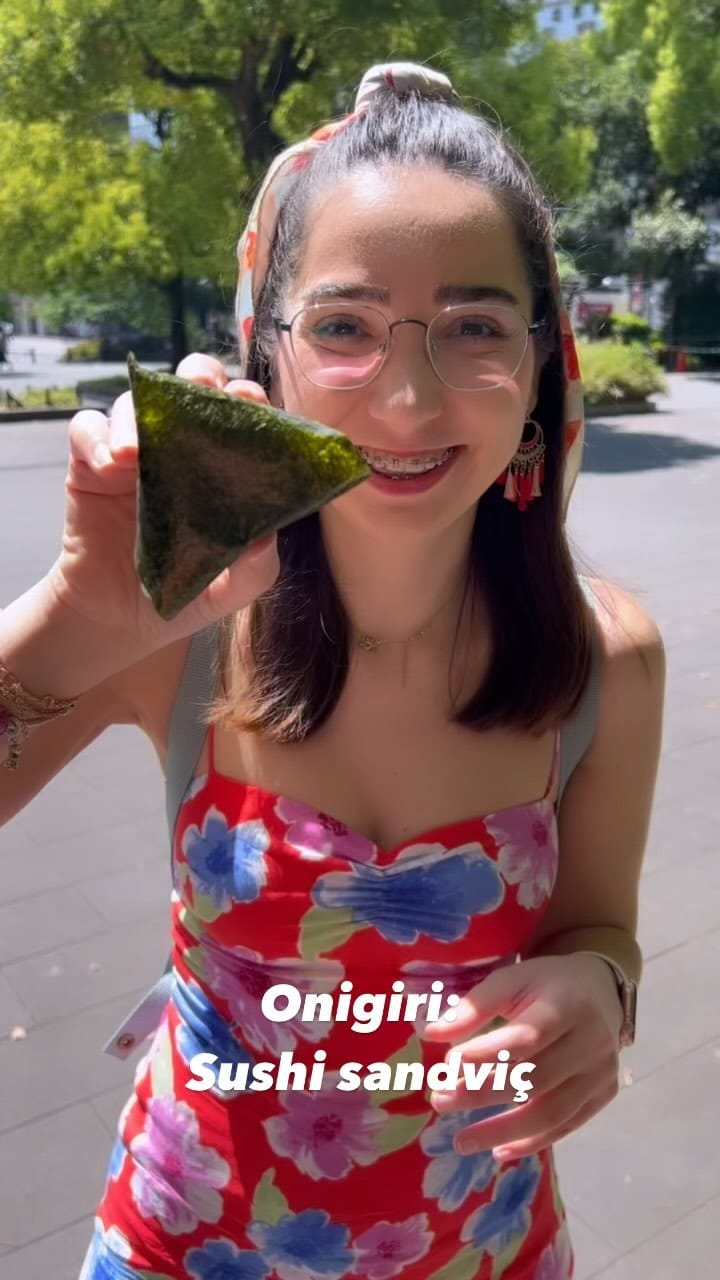 Post 10 by Elif Çimen on Instagram (video)