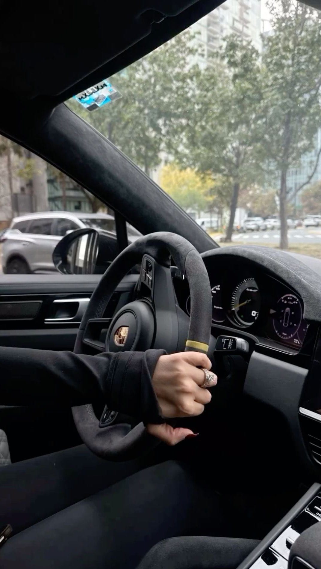 Post 6 by Romista | lifestyle • daily moments • cozy inspo on Instagram (video)