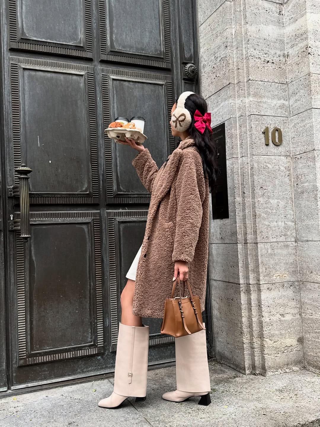 Post 2 by Romista | lifestyle • daily moments • cozy inspo on Instagram (carousel)