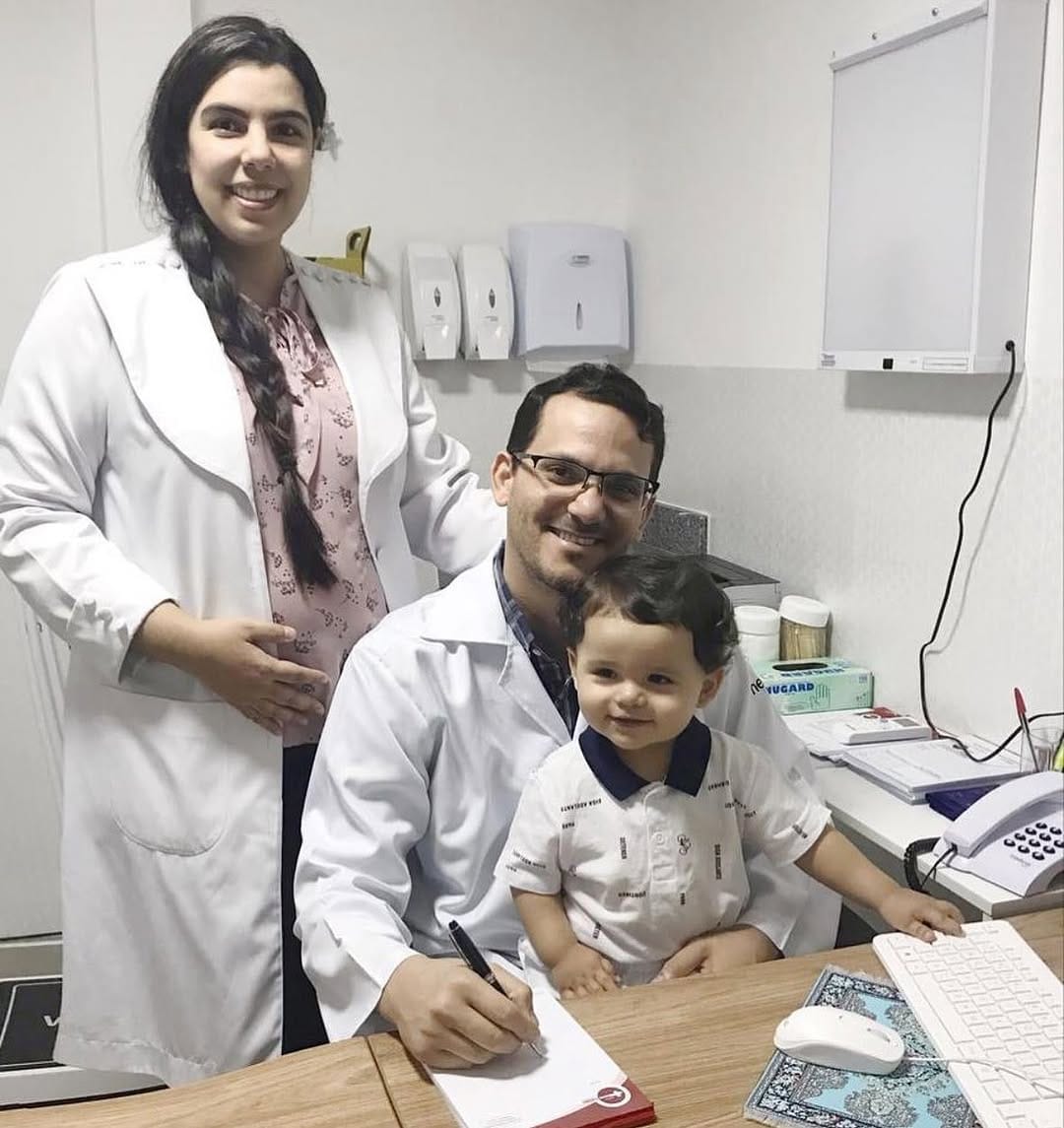 Post 6 by Dra. Layla Ali - Médica 🇧🇷🇱🇧 on Instagram (carousel)