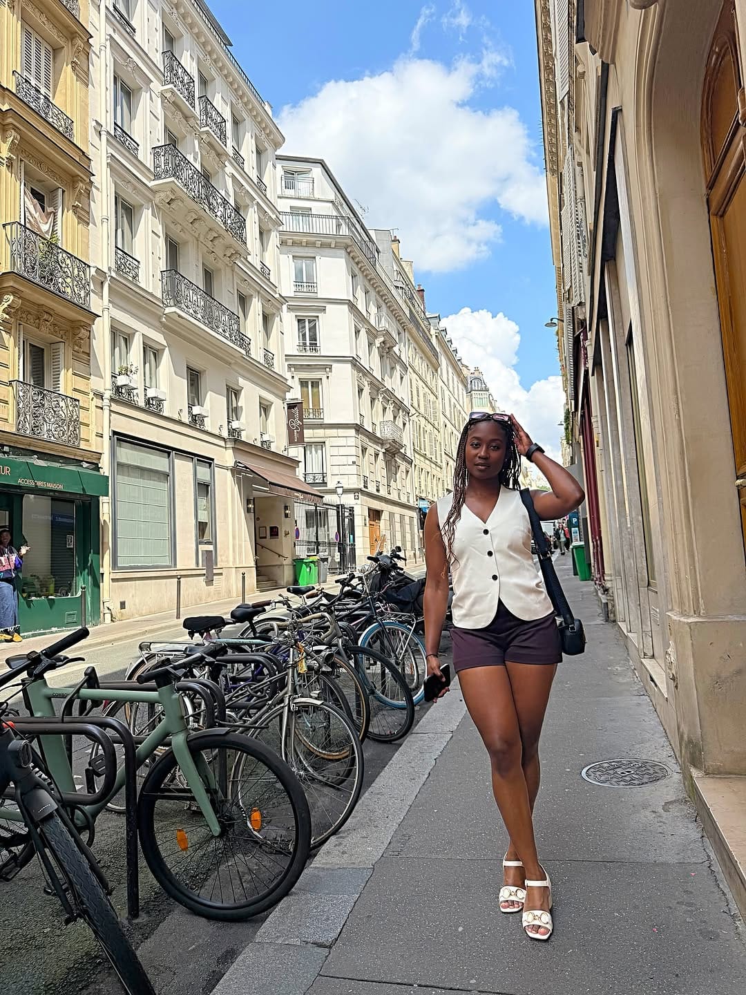 Post 5 by Cindy | Fashion Beauty Lifestyle Foodie influencer on Instagram (carousel)