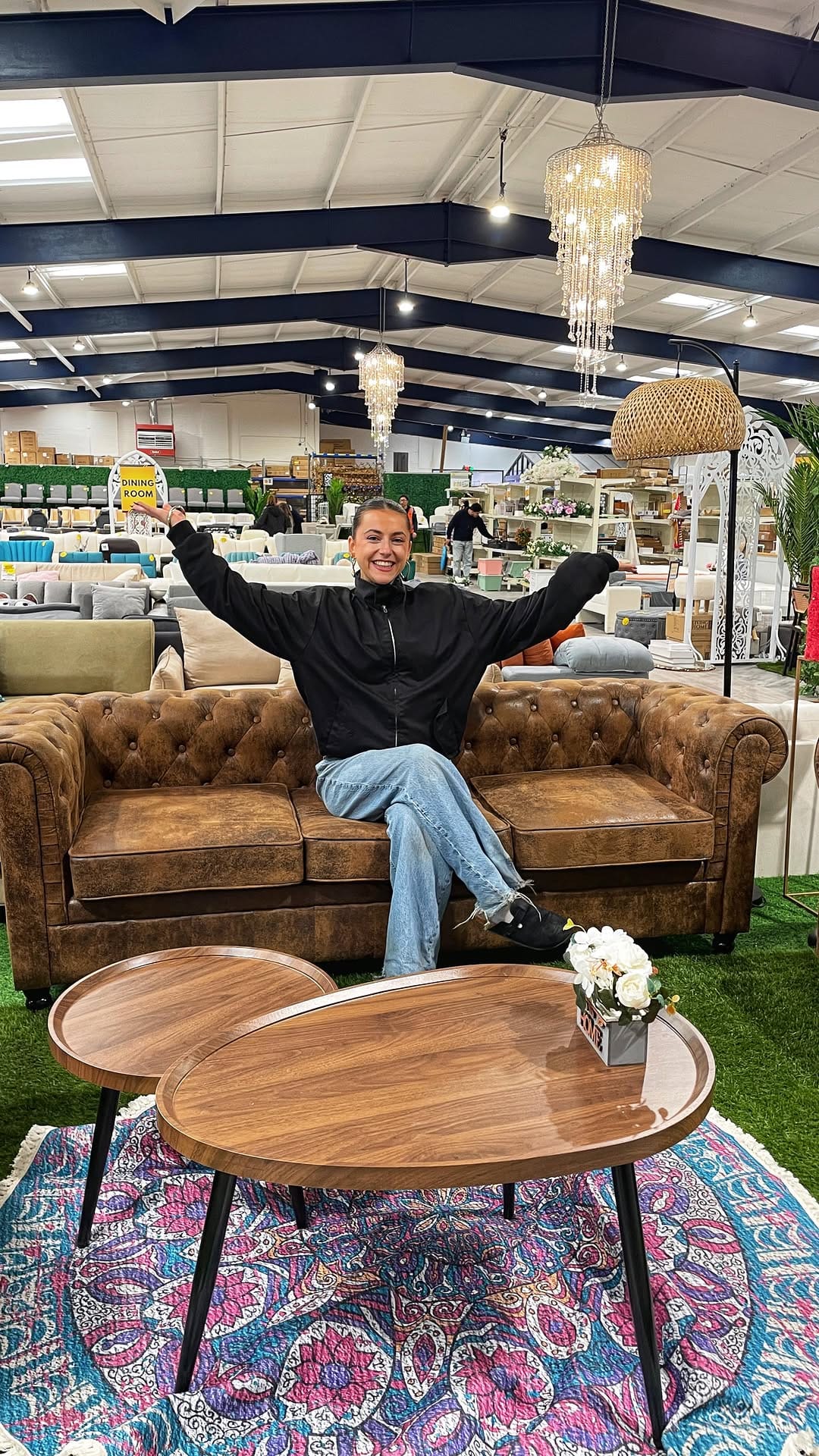 Post 10 by Kabinet Furniture Outlet on Instagram (video)