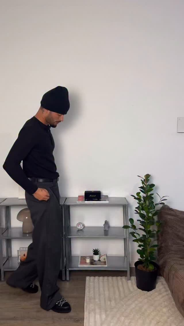 Post 2 by Dennis on Instagram (video)