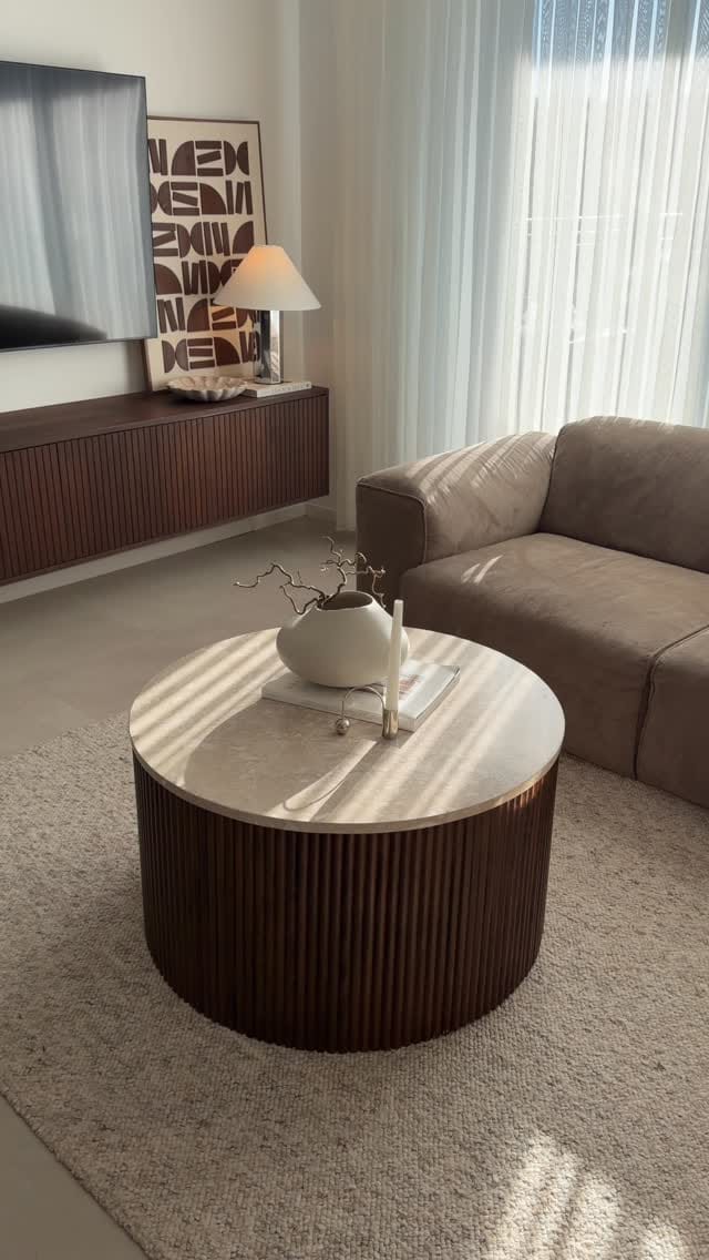 Post 9 by 𝐊𝐀𝐓𝐄𝐑𝐈𝐍𝐀 | 𝐔𝐆𝐂 & 𝐂𝐎𝐍𝐓𝐄𝐍𝐓 𝐂𝐑𝐄𝐀𝐓𝐎𝐑𝐈𝐍 on Instagram (video)