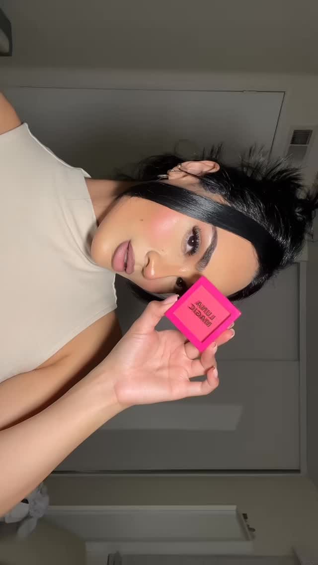Post 1 by LUNA MAGIC on Instagram (video)