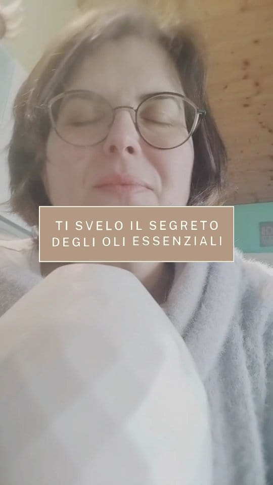 Post 10 by Lucia Mezzomonaco on Instagram (video)
