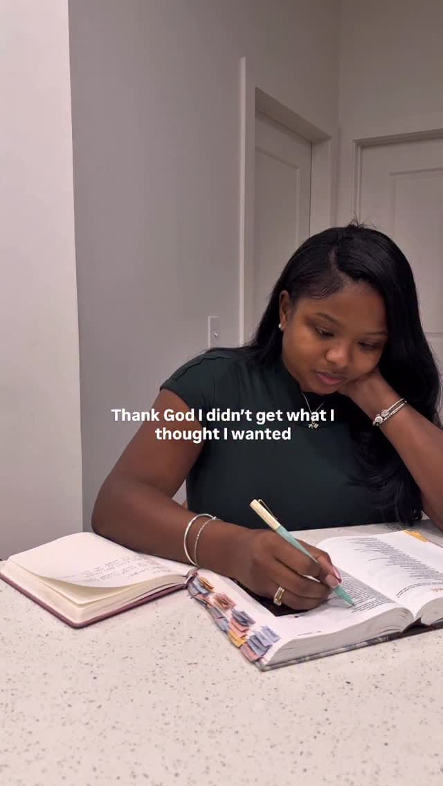 Post 7 by ekkoskincare.com on Instagram (video)