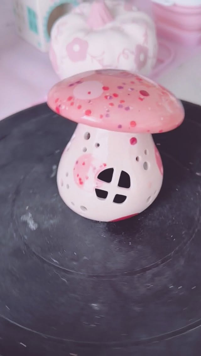 Post 7 by House Queiroz on Instagram (video)