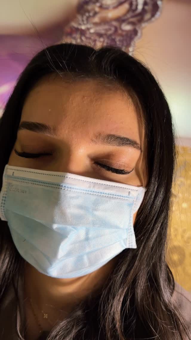 Post 3 by StarNails Am Ku’damm on Instagram (video)