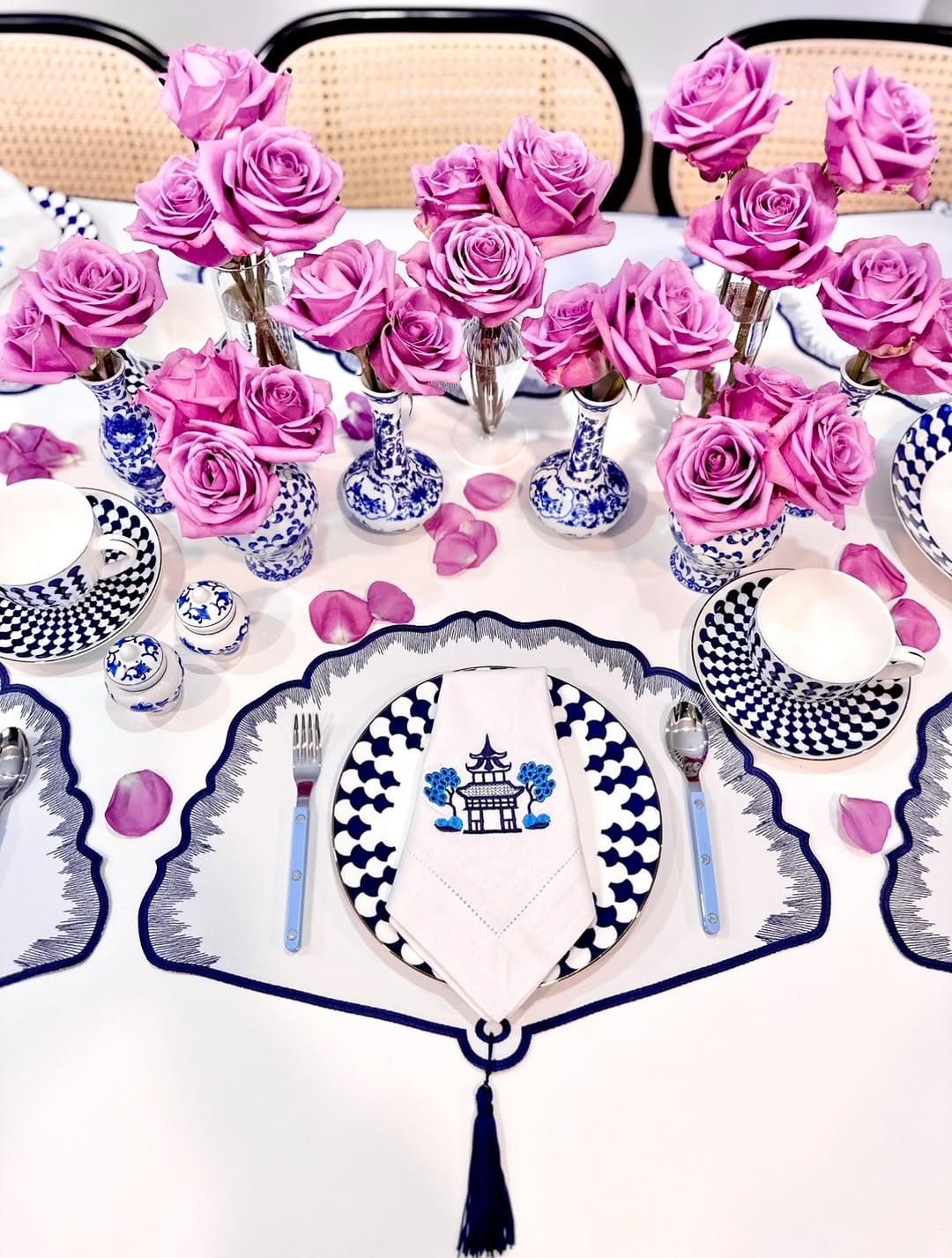 Post 3 by House Queiroz on Instagram (carousel)